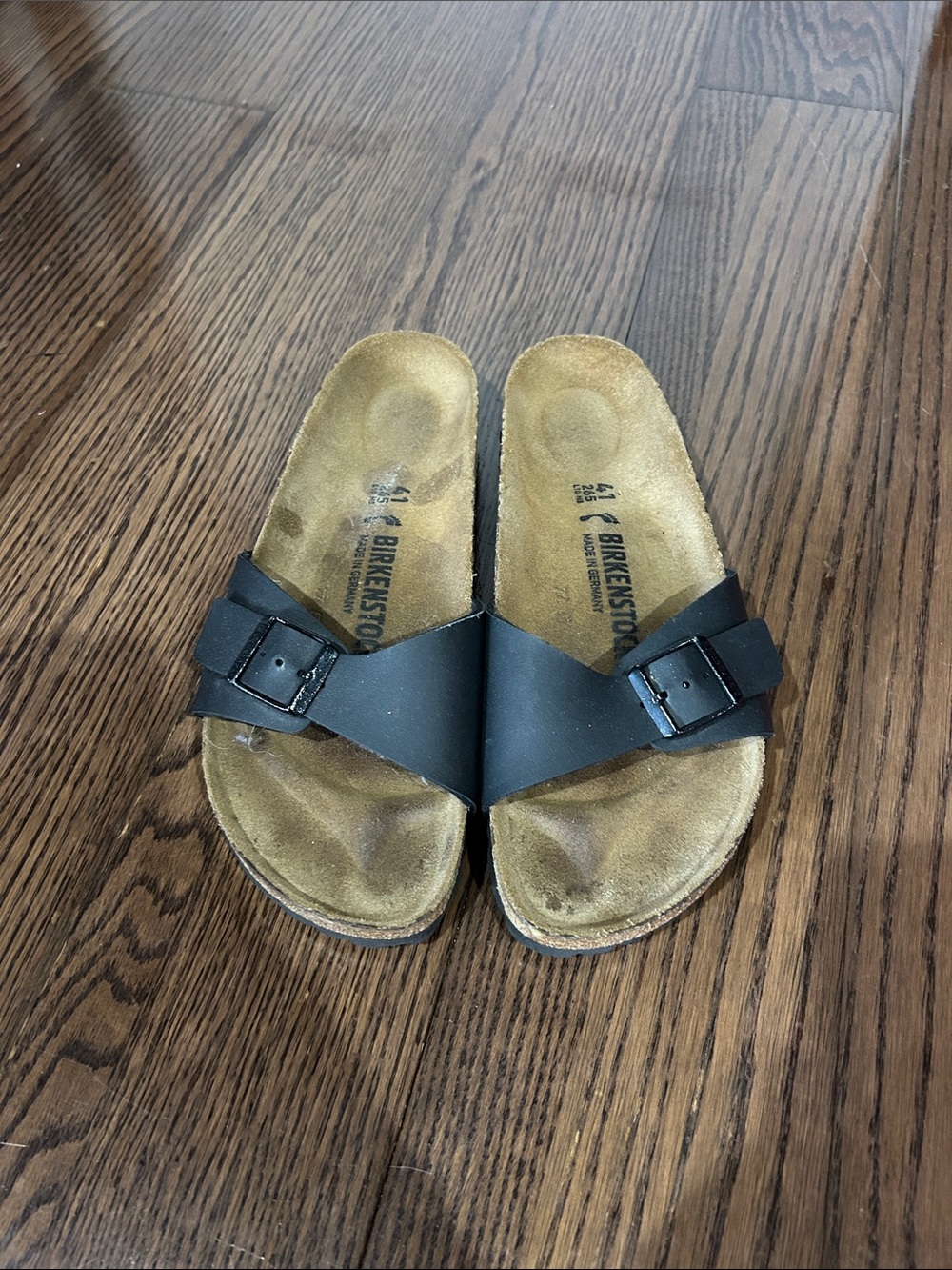 Birkenstock womens Black Single-Band Slide Sandals with Buckle sz 10